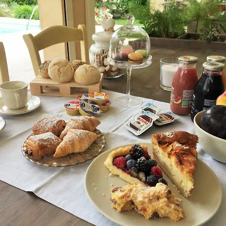 La Casa Di Gabri Bed & Breakfast 3*